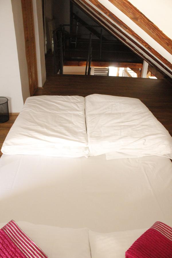 Hostel Nomad Novi Sad Ngoại thất bức ảnh