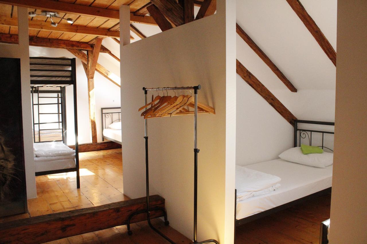 Hostel Nomad Novi Sad Ngoại thất bức ảnh