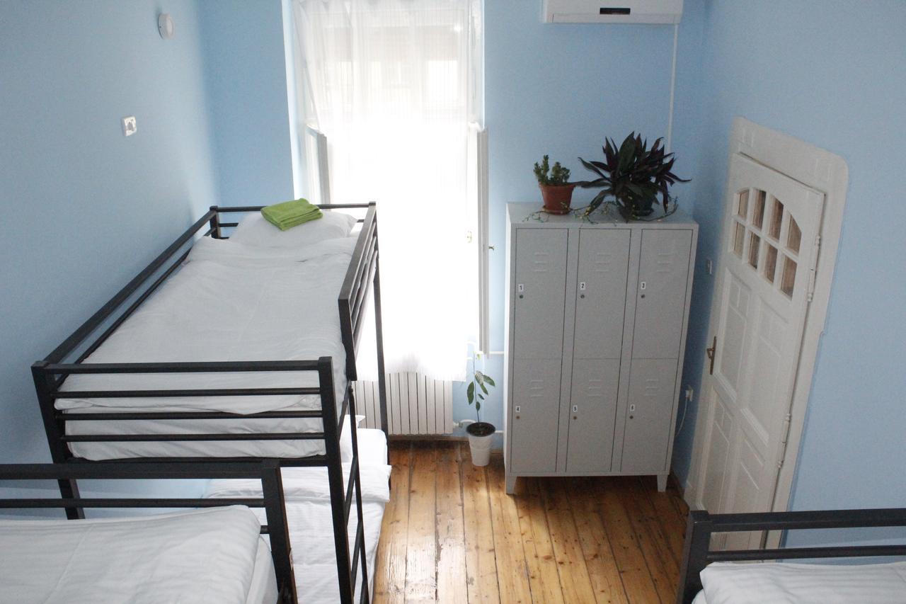 Hostel Nomad Novi Sad Ngoại thất bức ảnh