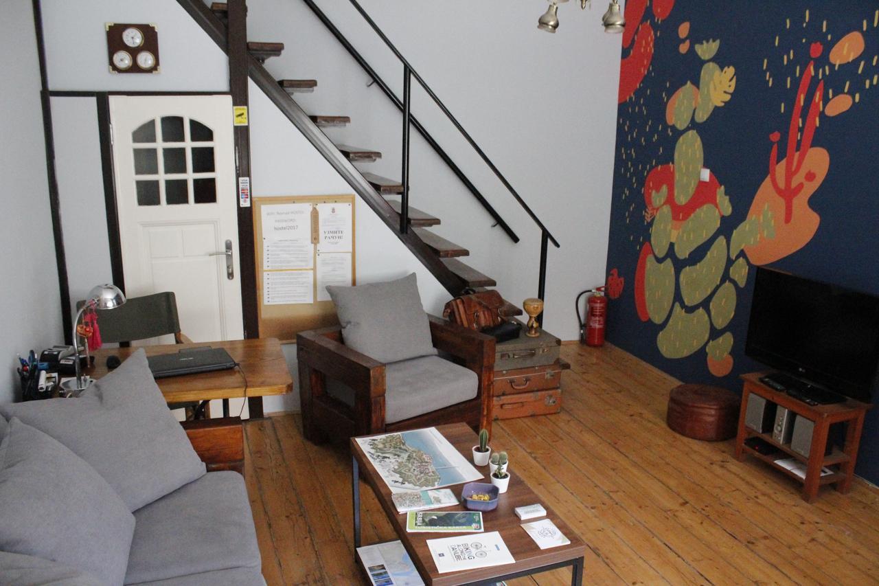 Hostel Nomad Novi Sad Ngoại thất bức ảnh
